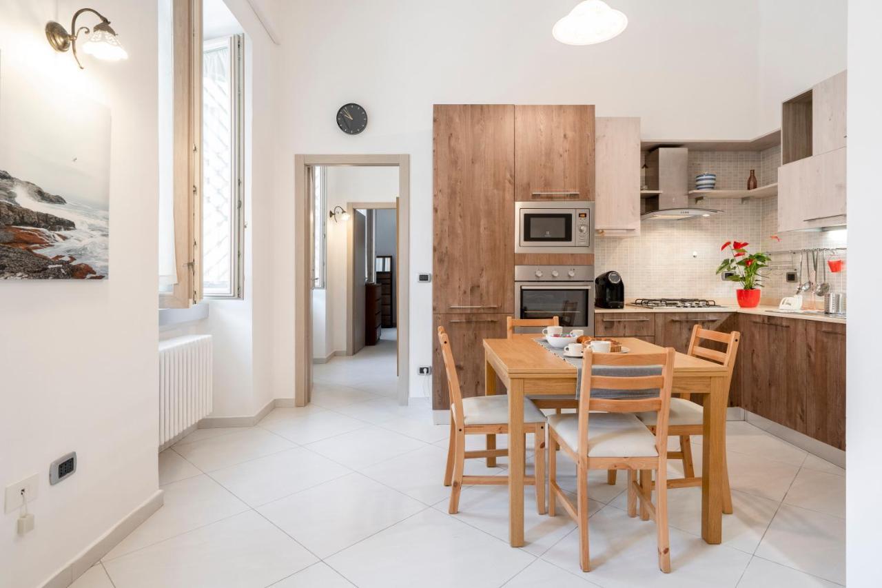 La Casa Di Gio - Stazione & Policlinico Apartment Bari Eksteriør bilde