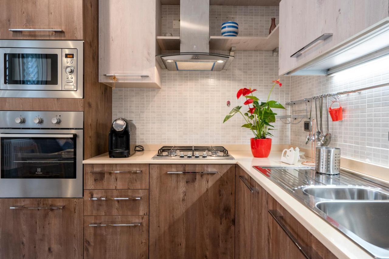La Casa Di Gio - Stazione & Policlinico Apartment Bari Eksteriør bilde